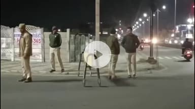 रतलाम नगर: पुलिस अधीक्षक रतलाम द्वारा रात्रिकालीन वाहन चेकिंग पॉइंट्स का औचक निरीक्षण, अधिकारियों को दिए दिशा-निर्देश