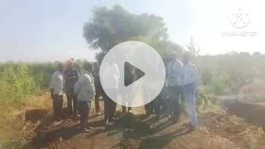 समुद्रपूर: ग्रामपंचायत भोसा येथे मुख्यमंत्री समृद्ध पंचायत अभियानाची आढावा सभा:लोकसहभागातून श्रमदान करून रस्त्याचे केले मातीकाम