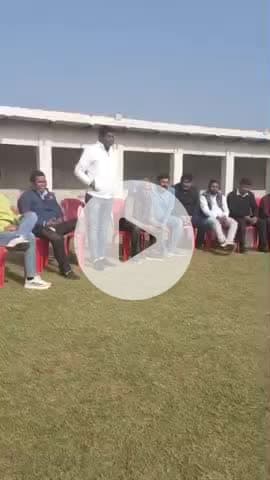 धौलपुर: नगर परिषद बोर्ड के कार्यकाल पूरा होने पर एक निजी मैरिज होम में पार्षदों की बैठक का आयोजन हुआ