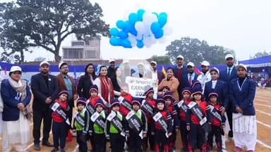 कोडरमा: ग्रिजली पब्लिक स्कूल में दो-दिवसीय स्पोर्ट्स कार्निवल का आयोजन, उपायुक्त ने बच्चों की प्रस्तुति सराही