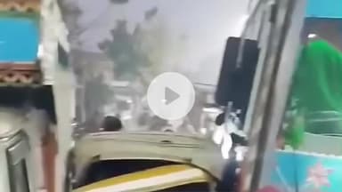 शाहजहांपुर: तेज रफ्तार पिकअप ने ऑटो को मारी भयंकर टक्कर, चालक व सवारियां बाल-बाल बचीं