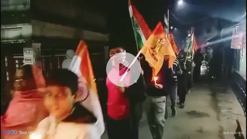 সুতাহাটা: বাংলাদেশে হিন্দু শ্রমিকে গাছে বেঁধে পিটিয়ে হত্যা করে  পুড়িয়ে মারার ঘটনাযর প্রতিবাদে  মোমবাতি মিছিল সুতাহাটা