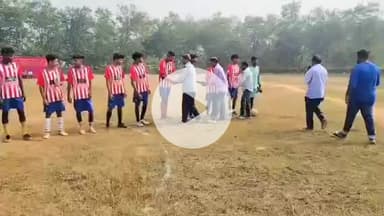 ତଲସରା: ଗରଗଡବାହାଲ ଖେଳ ପଡିଆ ରେ ଫୁଟବଲ ପ୍ରତିଯୋଗିତା ଉଦଘାଟିତ