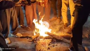 हज़ारीबाग: कड़ाके की ठंड में भी मानवता जीवित, हजारीबाग यूथ विंग ने बांटी राहत