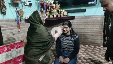 पन्ना: पन्ना की प्रियंका ने रचा इतिहास, महाराजा छत्रशाल बुंदेलखंड यूनिवर्सिटी एमएससी में 6 जिलों में किया टॉप