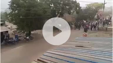 हरिद्वार: झुंड से बिछड़कर लालढांग क्षेत्र के कटेबड़ गांव में घुस आया हाथी का बच्चा, लोगों में अफरा-तफरी, वन विभाग ने किया खदेड़