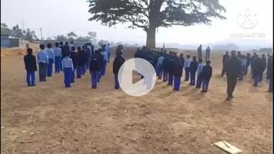 घाघरा: घाघरा मोंटेसरी पैराडाइज एकेडमी में हिंदुस्तान स्काउट एंड गाइड झारखंड के ट्रेनर द्वारा बच्चों को प्रशिक्षण दिया गया