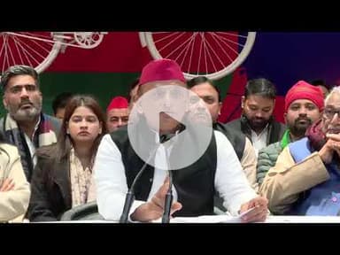 Akhilesh Yadav ने दिया CM Yogi का जवाब कहा जो माफिया है उनके घरों पर चलाए बुल्डोजर