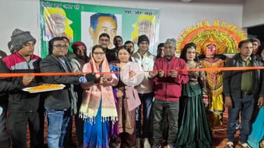 बलियापुर: बलियापुर-विनोद मेला में डॉ. निशि महतो ने छऊ नृत्य कार्यक्रम का उद्घाटन किया