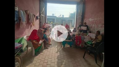 अमरोहा: अमरोहा देहात पुलिस ने महिलाओं को मिशन शक्ति के तहत जागरूक किया, हेल्पलाइन नंबरों की भी दी जानकारी