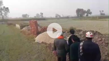 पडरौना: अन्नपूर्णा भवन निर्माण पर विवाद: रतनवा में गलत स्थल चयन का आरोप, डीएम के निर्देश पर गांव में जांच करने पहुँची टीम