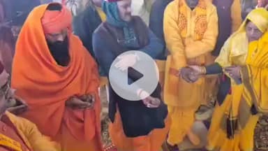 कर्वी: चार दिवसीय 151 कुंडीय गायत्री महायज्ञ का समापन, इसरो के डायरेक्टर भी कार्यक्रम में रहे उपस्थित