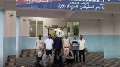 సిర్పూర్ టి: దారిగాం గ్రామ శివారులో పేకాట స్థావరంపై టాస్క్ ఫోర్స్ పోలీసుల మెరుపు దాడి, ఆరుగురు పై కేసు నమోదు