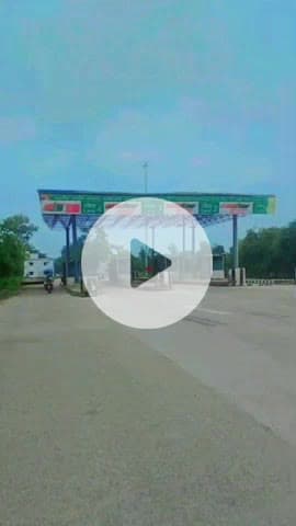 पीलीभीत: सुंदरपुर टोल प्लाजा पर अवैध वसूली का आरोप