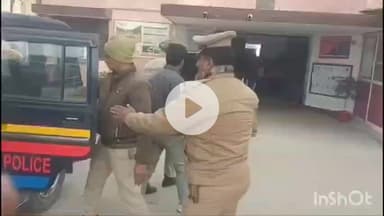 शाहजहांपुर: मारपीट के मामले में वांछित दो आरोपियों को घर से गिरफ्तार किया गया, अपाचे बाइक बरामद