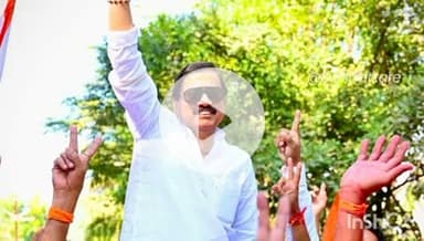 मुरुड: मुरूड-जंजिरा नगरपरिषदेच्या नगराध्यक्षपदी राष्ट्रवादी काँग्रेस पार्टीच्या उमेदवार आराधना दांडेकर यांनी प्रचंड बहुमतांनी विजय