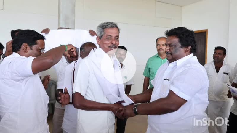 ஆண்டிமடம்: ஆண்டிமடம் பகுதியை சேர்ந்த மாற்றுக் கட்சியினர், திமுகவில் இணைந்தனர்- அமைச்சர் சிவசங்கர் பங்கேற்பு
