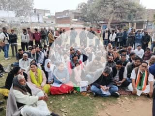 📍 गांधी पार्क, धौलपुर में शांति पूर्ण धरना–प्रदर्शन
अखिल भारतीय कांग्रेस कमेटी के निर्देशानुसार एवं प्रदेश कांग्रेस अध्यक्ष श्री गोविंद सिंह डोटासरा जी के मार्गदर्शन में,
जिला कांग्रेस कमेटी धौलपुर द्वारा भाजपा की उस साज़िश के विरोध में शा