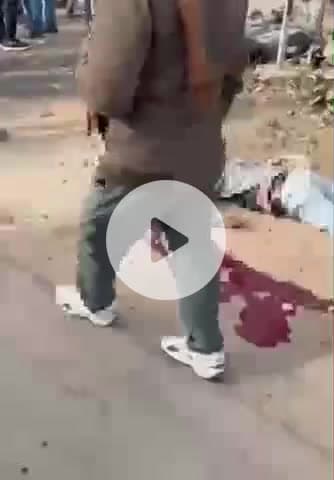 टीकमगढ़: टीकमगढ़: नए बस स्टैंड के आगे भीषण सड़क हादसे में एक व्यक्ति की दर्दनाक मौत