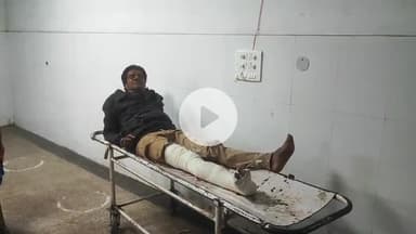 झालरापाटन: खानपुर के समीप शेरगढ़ बडोरा के बीच सड़क दुर्घटना में बाइक सवार पिता-पुत्र घायल, जिला अस्पताल में किया गया उपचार