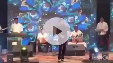 बारां: शहर के होटल श्री द्वारका में आयोजित वॉइस ऑफ हाडोती में नवांश गौतम के स्वरों का जादू छाया