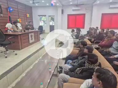 पीलीभीत: पुलिस लाइन में सीओ की अध्यक्षता में व्यापारी सुरक्षा प्रकोष्ठ की बैठक हुई