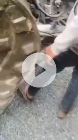 ঝাড়গ্রাম: বালিভাষায় খড়গপুর-চিচিড়া ৪৯ নাম্বার জাতীয় সড়কে দুটি লরির মুখোমুখি সংঘর্ষ, অল্পের জন্য প্রাণে বাঁচলো চালক