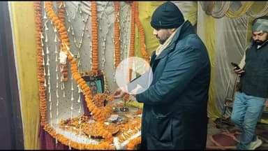 नबीनगर: दुख की घड़ी में जनता के साथ खड़े विधायक चेतन आनंद, चन्दोखर और चंद्रगढ़ में शोकाकुल परिवारों से मिलकर व्यक्त की संवेदना