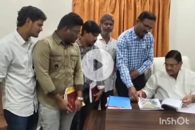 చీపురుపల్లి: సాగునీటి సమస్యల పరిష్కారమే లక్ష్యం :చీపురుపల్లి ఎమ్మెల్యే కళావెంకటరావు,ఇరిగేషన్ అధికారులతో సమీక్ష సమావేశం