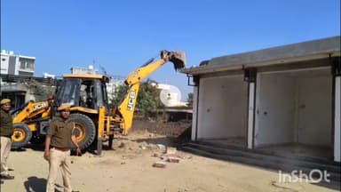 भीलवाड़ा: 100 फीट रोड पर अतिक्रमण हटाने की कार्रवाई फिर शुरू, दुकानों और पक्के निर्माणों पर चला न्यास का पीला पंजा