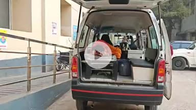 कटिहार: लाभा में सड़क किनारे बेहोश मिली महिला, पुलिस ने इलाज के लिए सदर अस्पताल में भर्ती कराया