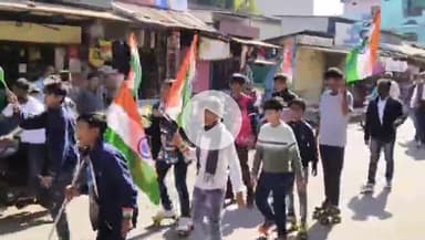 सागर नगर: डॉ. हरिसिंह गौर को भारत रत्न दिलाने 36 बच्चे स्केटिंग कर रहली से सागर पहुंचे, कलेक्टर को सौंपा ज्ञापन