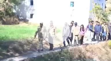 बेतालघाट: जन-जन की सरकार, जन-जन के द्वार: न्याय पंचायत ऊँचाकोट में लगा जन सुनवाई शिविर, CM धामी के संकल्प का ग्राउंड एक्शन