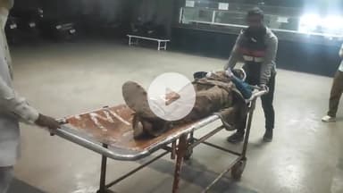 झालरापाटन: झालावाड़ के समीप रामगंजमंडी में नशे में बाइक चला रहा युवक गिरकर घायल, जिला अस्पताल में किया गया उपचार