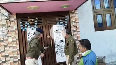 भीलवाड़ा: आबकारी विभाग की सटीक कार्रवाई में अवैध हथकड़ शराब का भंडारण पकड़ा गया, आरोपी फरार, मकान का ताला खुलवाकर तलाशी ली गई