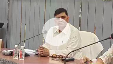 बीसलपुर: बुधवार को जनपद में शीतलहर के चलते कक्षा 1 से 8 तक के स्कूल रहेंगे बंद