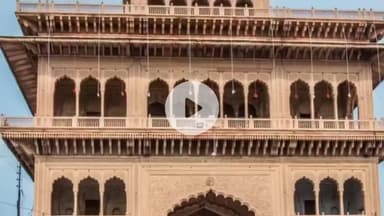 मथुरा: कान्हा की नगरी मथुरा वृंदावन सहित पूरा ब्रज पर्यटकों की पहली पसंद, योगी सरकार की नीतियों से बढ़ी संख्या