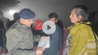 कानपुर: कल्याणपुर में चला ऑपरेशन टॉर्च अभियान, झुग्गी झोपड़ियों में रहने वालों के खंगाले गए दस्तावेज