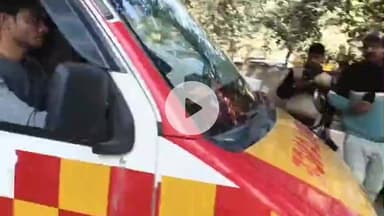 मथुरा: बलदेव क्षेत्र में हुए सड़क हादसे में DNA रिपोर्ट से 10 मृतकों की पहचान, पुलिस ने पोस्टमार्टम के बाद परिजनों को सौंपा