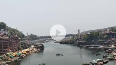 पुनासा: नए साल पर ओंकारेश्वर में श्रद्धालुओं की भारी भीड़, कलेक्टर ने दिए सुरक्षा के कड़े निर्देश