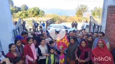 लगदू: विधायक संजय रत्न ने राजकीय वरिष्ठ माध्यमिक पाठशाला 'लगडू' के वार्षिक पारितोषिक वितरण समारोह में बतौर मुख्यातिथि की शिरकत