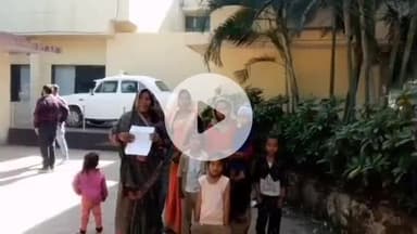 नरसिंहपुर: श्रीनगर में जमीनी विवाद, परिवार के सदस्य दे रहे जान से मारने की धमकी, पीड़ित परिवार पहुंचा कलेक्ट्रेट