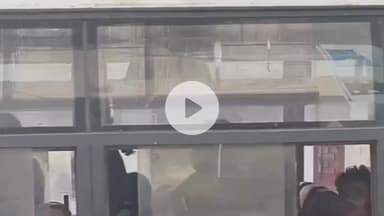 திசையன்விளை: திசையன்விளை  பேருந்து நிலையம் அருகே உள்ள  கற்பக விநாயகர் திருக்கோவிலில் திடீர் தீ விபத்து போலீசார் விசாரணை.