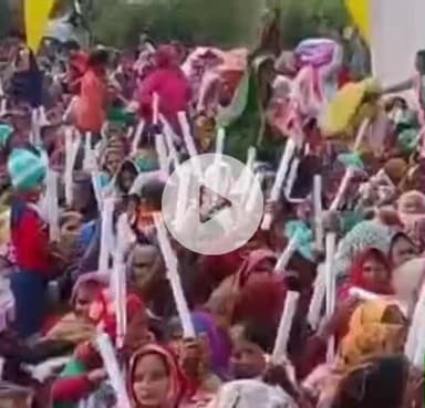 बीघापुर: गौरा में पुष्प फाउंडेशन ने करीब 25 ग्राम पंचायतों के सैकड़ों जरूरतमंदों को बांटे कम्बल