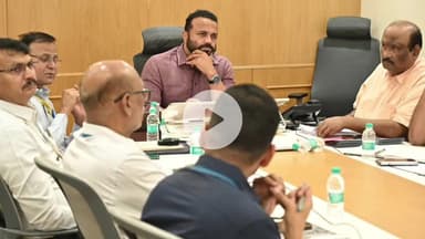 माण: ज्ञानज्योती सावित्रीबाई फुले व संत सावता महाराज स्मारकांसाठी भूसंपादन प्रक्रिया वेगाने पूर्ण करा; मंत्री जयकुमार गोरे