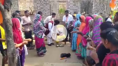 बांसजोर: बांसजोर में भाजपा ने पूर्व प्रधानमंत्री अटल बिहारी वाजपेई जी की जयंती मनाई, दी श्रद्धांजलि