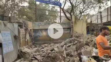 चेनारी: पुराने यात्री सेड को किया गया ध्वस्त, नए यात्री सेड का होगा निर्माण