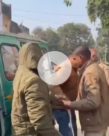 कानपुर: क्राइम ब्रांच की टीम ने बंद मकान में छापा मारकर 9 जुआरियों को किया गिरफ्तार, मुख्य आरोपी समेत कई जुआरी फरार