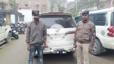 मैरवा: मैरवा थाना पुलिस ने शराब तस्करी में चार पहिया वाहन से भारी मात्रा में विदेशी शराब बरामद की