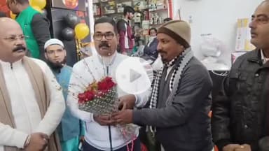 सुपौल: नगर परिषद मुख्य पार्षद ने किया ‘किचन किंग रेस्टोरेंट’ का भव्य शुभारंभ, स्टेशन रोड हटिया मोड़ बना स्वाद का नया ठिकाना